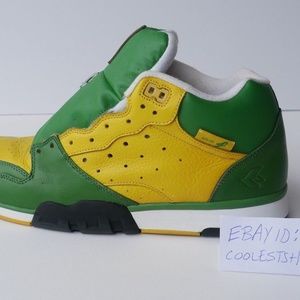 Savier Tim O'Connor Air Trainer sz 11.5 MINT new